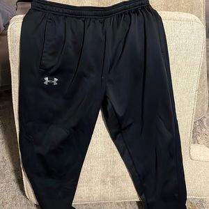 Mens XL Loose Under Armor workout/sweatpants